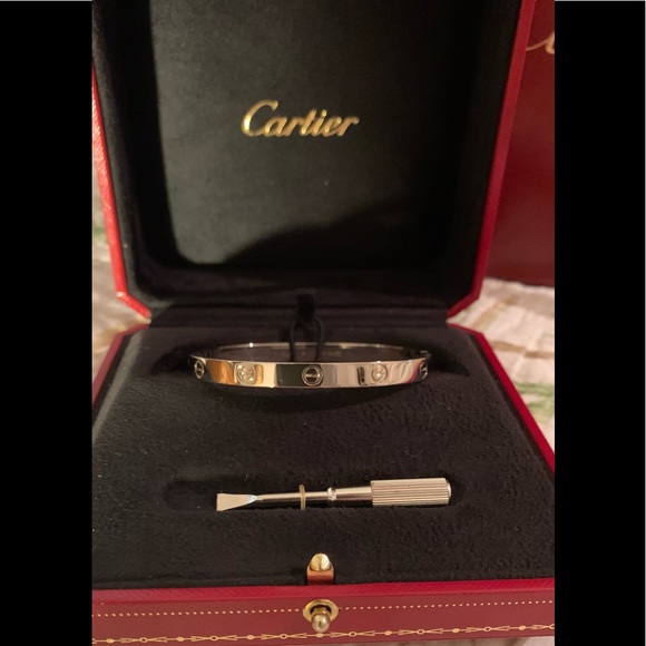 EUC Authentic 18k white gold Cartier Love Bracelet (New Screw locking system) - Picture 2 of 14